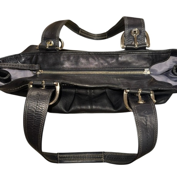 COACH Black Pleated Leather Soho Shoulder Bag F13732 – Y2K Vintage Elegance - Picture 10 of 12